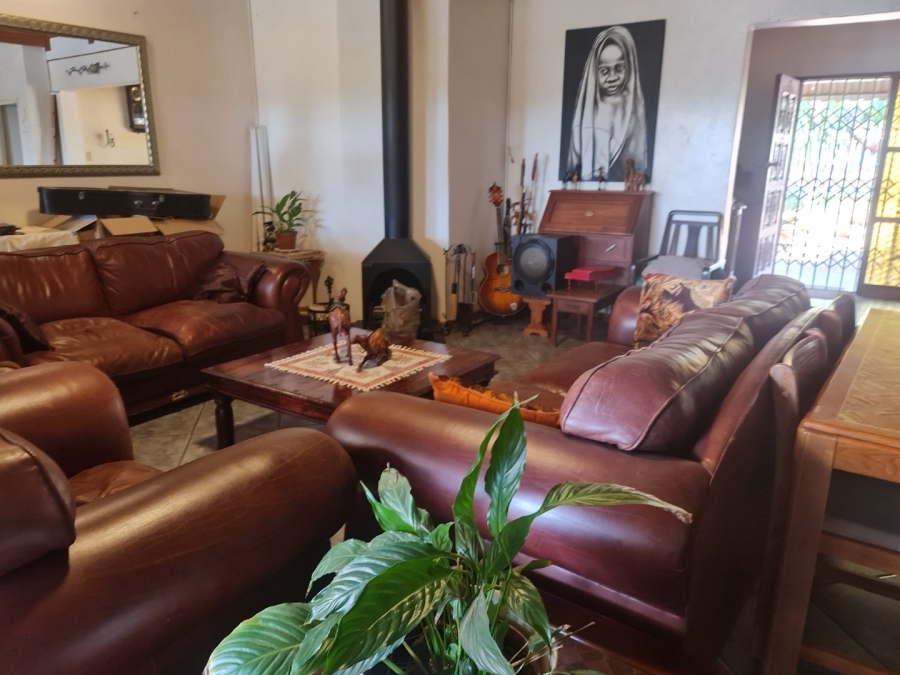 6 Bedroom Property for Sale in Protea Park North West